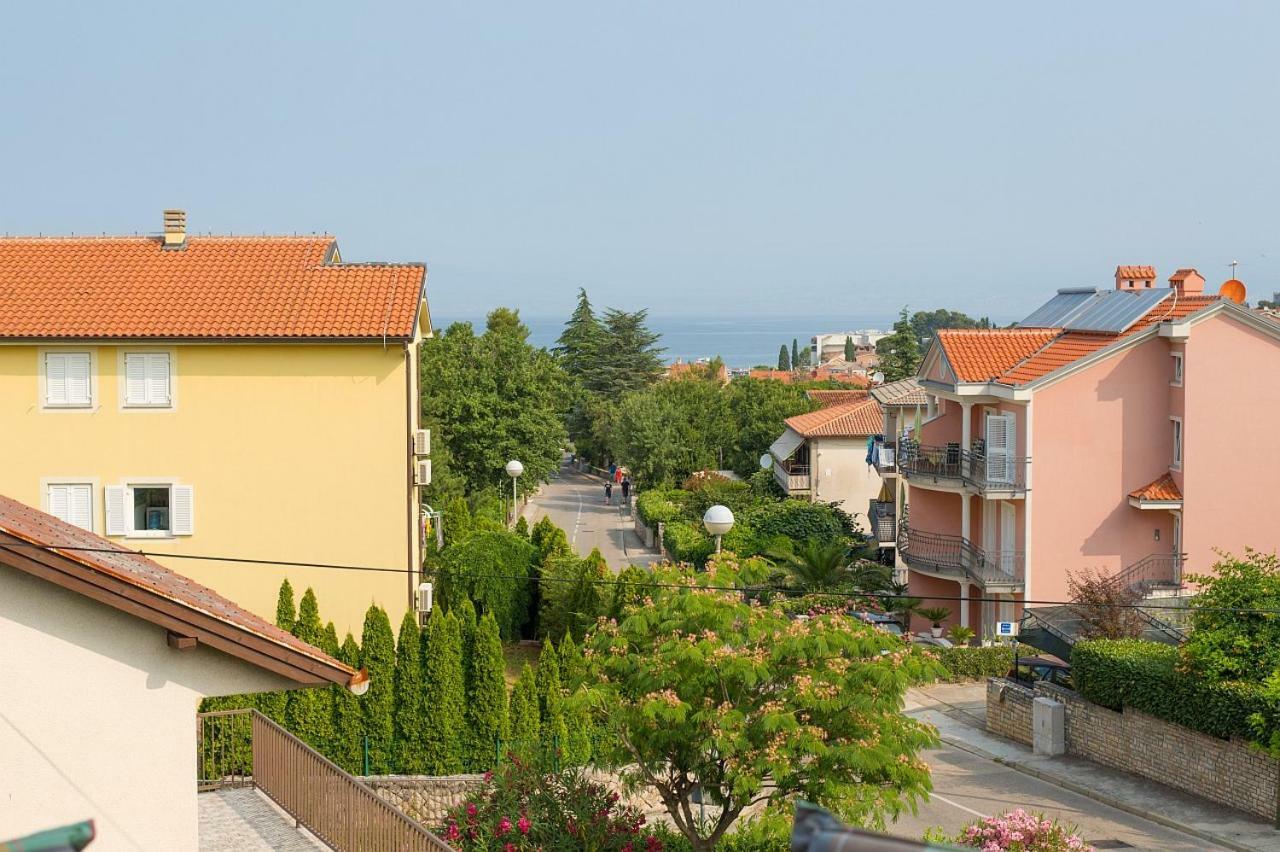 Apartman Adria Malinska Bagian luar foto